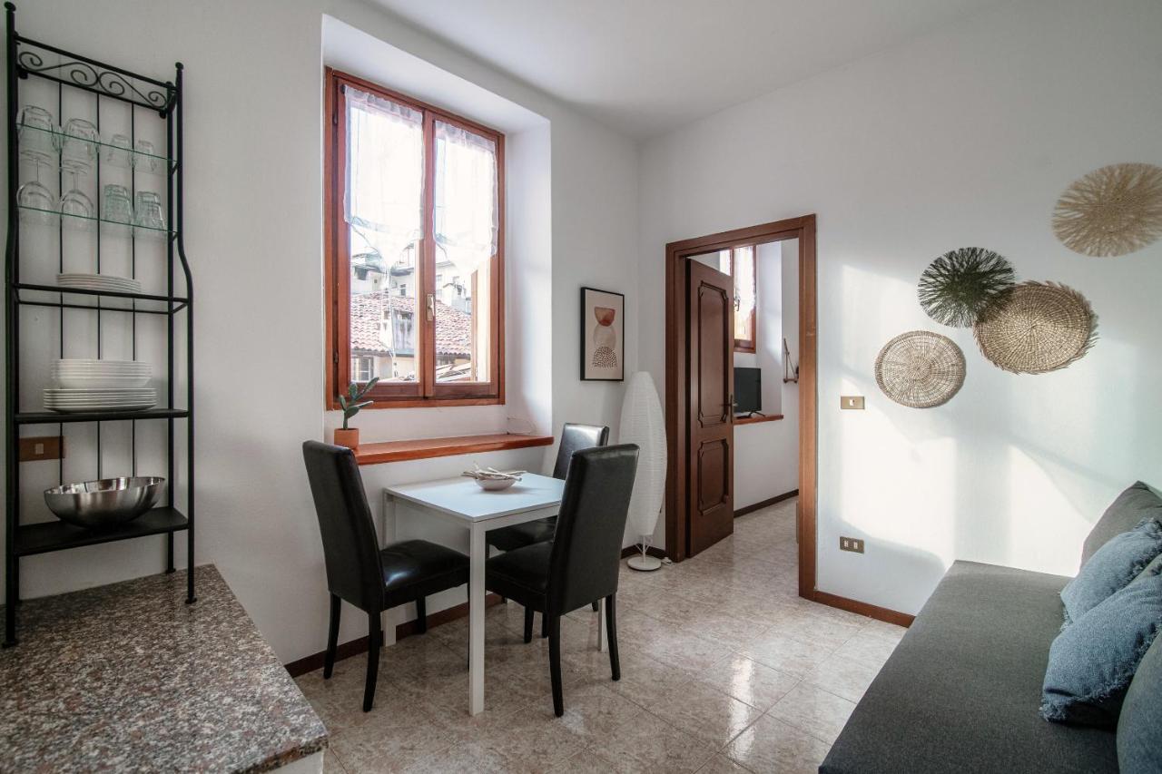 Apartment Piazza Roma By Quokka 360 - Historic Flat In The Centre Of كومو المظهر الخارجي الصورة