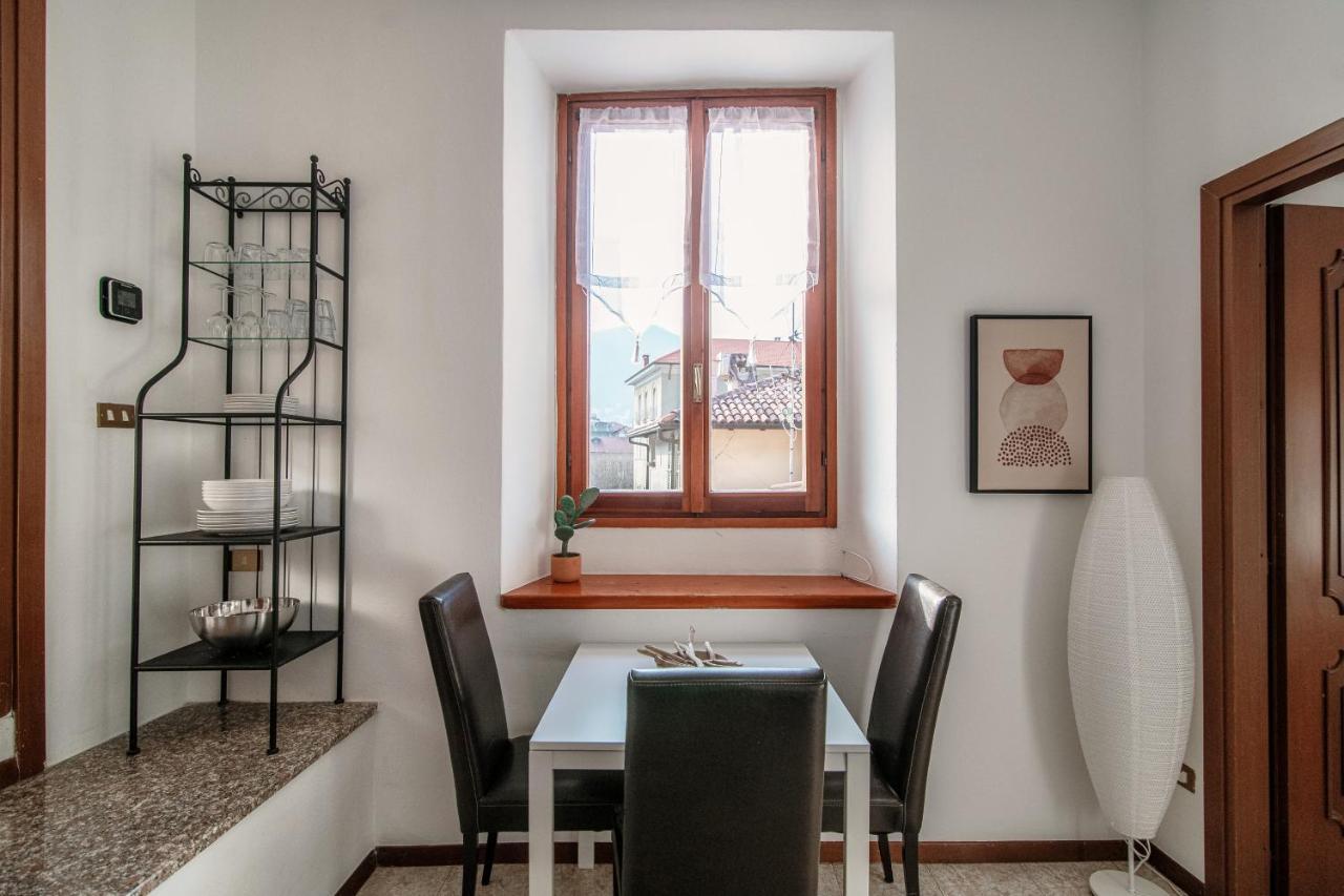 Apartment Piazza Roma By Quokka 360 - Historic Flat In The Centre Of كومو المظهر الخارجي الصورة