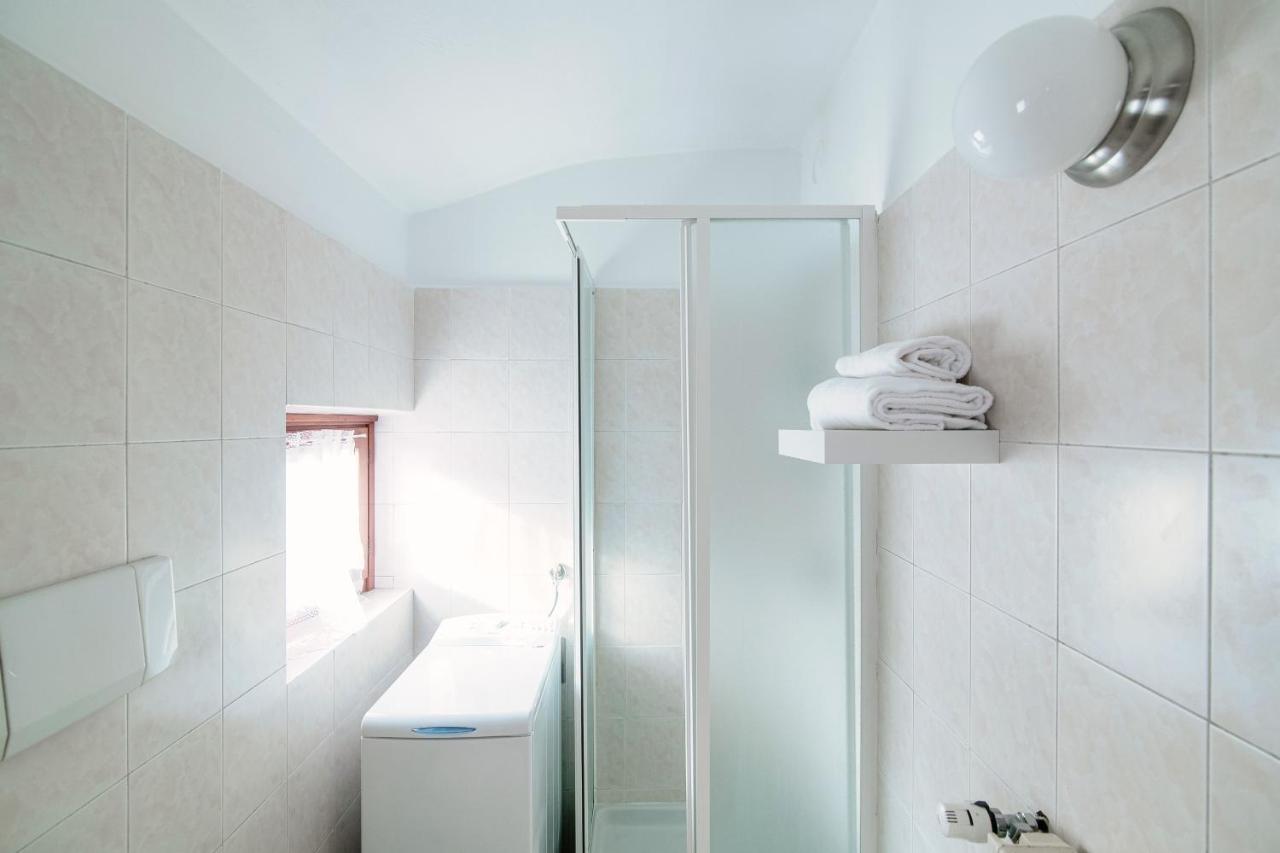 Apartment Piazza Roma By Quokka 360 - Historic Flat In The Centre Of كومو المظهر الخارجي الصورة