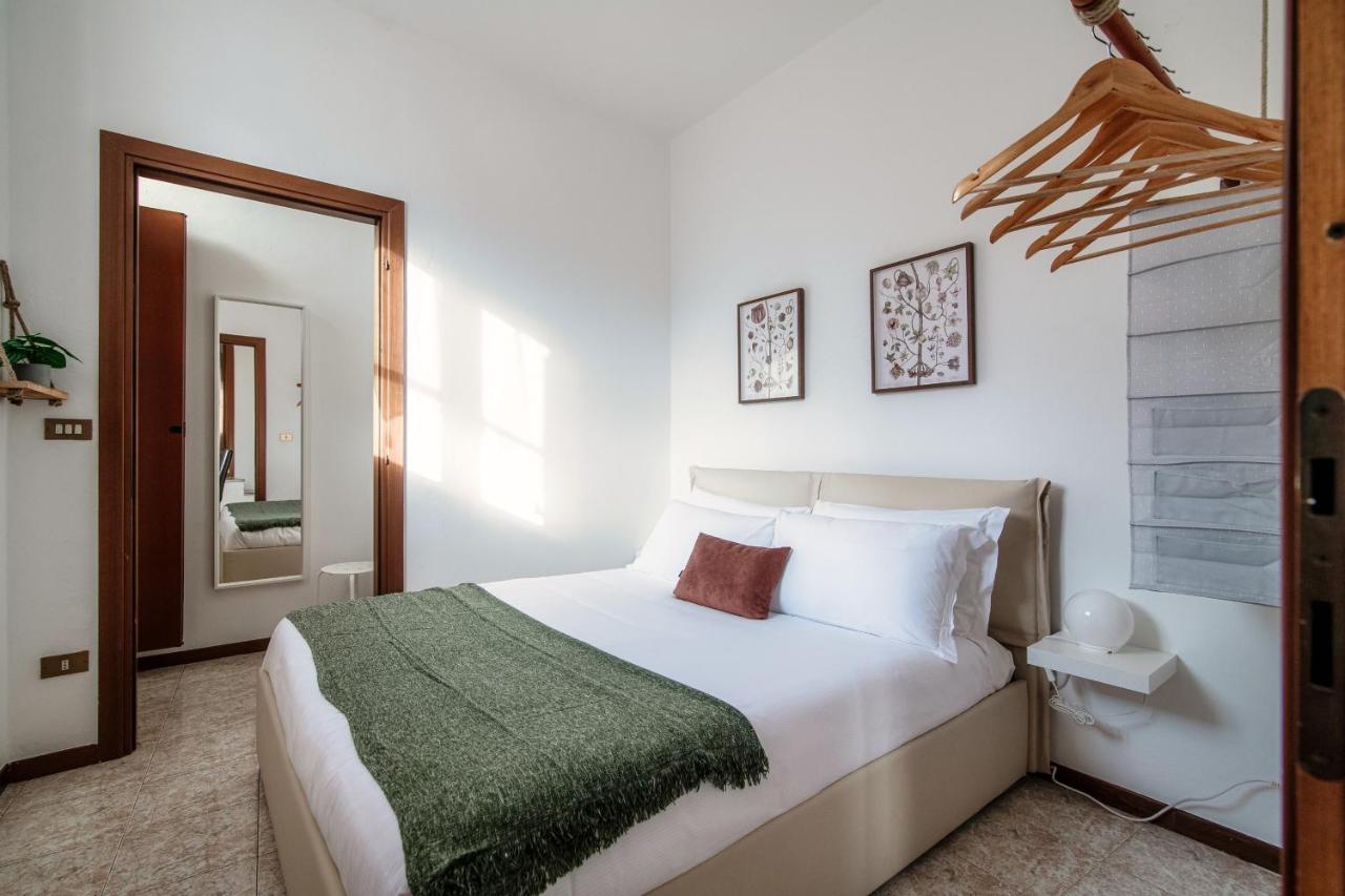 Apartment Piazza Roma By Quokka 360 - Historic Flat In The Centre Of كومو المظهر الخارجي الصورة